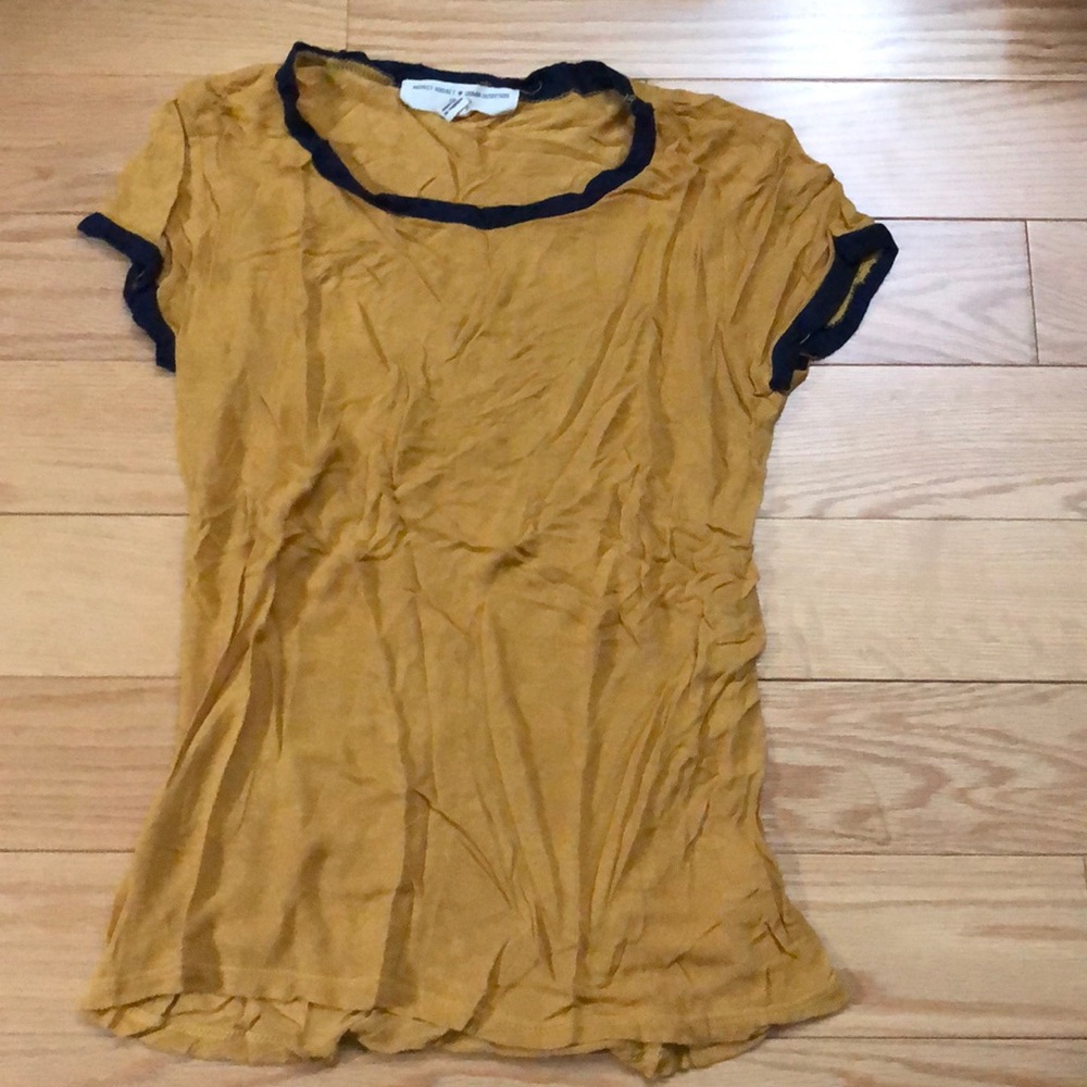 Urban outfitters t shirt